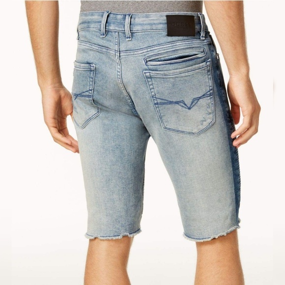 NWT GUESS Slim Fit Deconstructed Denim Shorts 32 - Picture 2 of 7